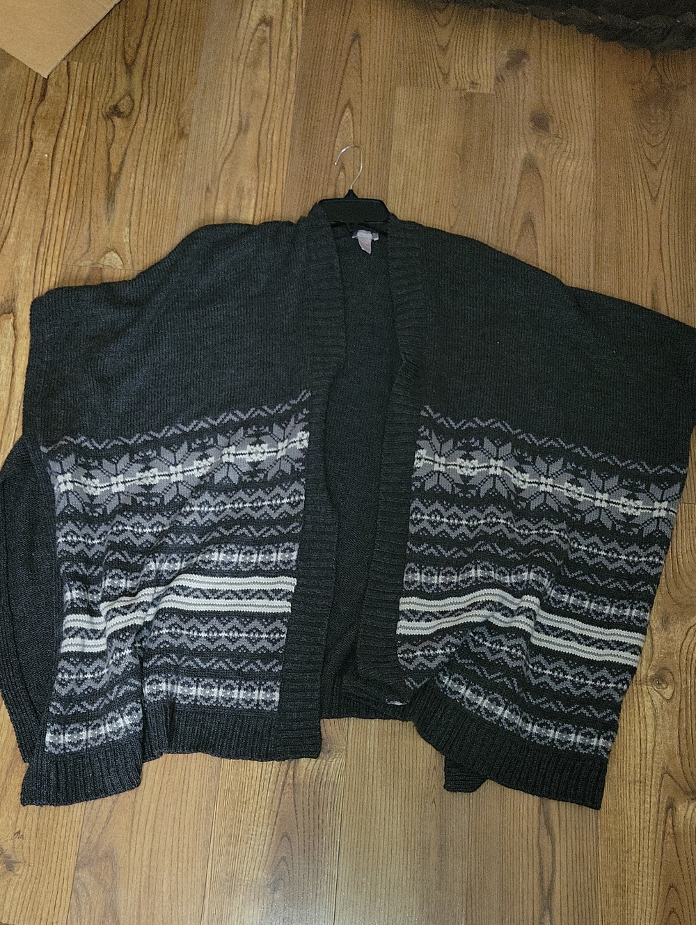 Chico's Gray & White Poncho Wrap